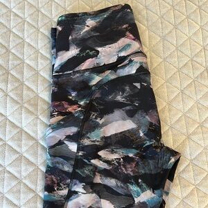 Lululemon fast and free 7/8 HR